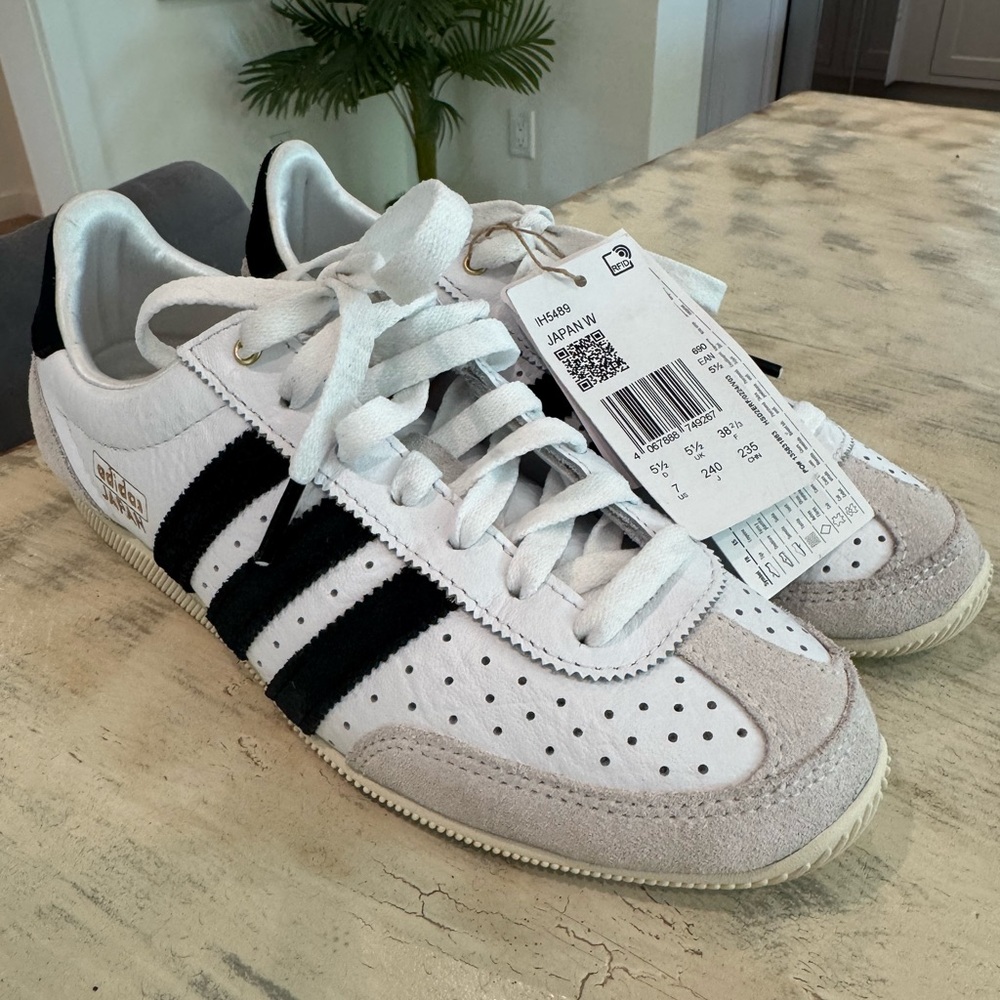 Adidas Japan